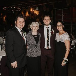 Meet your Posher, Ellen